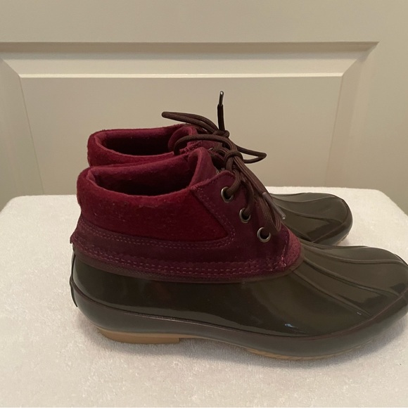 G.H. Bass Leather Wool Rubber Waterproof Duck Bootie - Women’s Size 7 - Picture 7 of 9